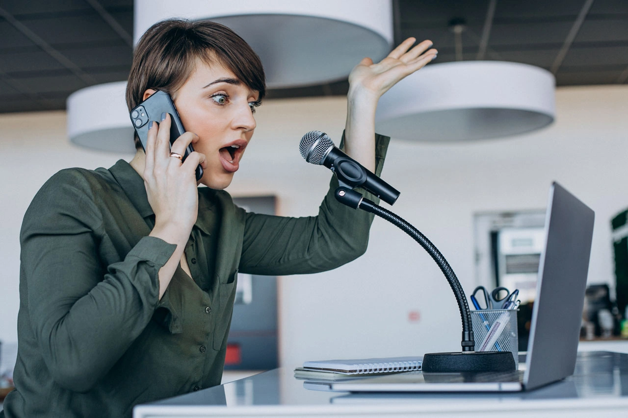 AI Voice Agents vs Human Receptionists